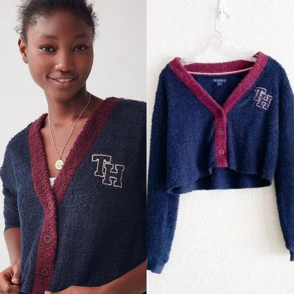 🦋 TOMMY HILFIGER X UO Marshmallow TH Navy Blue Teddy Sweater Crop Cardigan - Picture 1 of 5